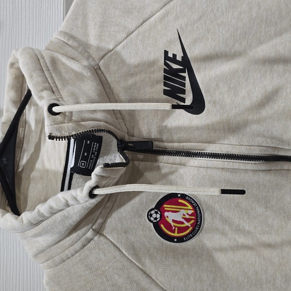 Nike Quarter Zip Oatmeal Medium - Picture 3 of 11